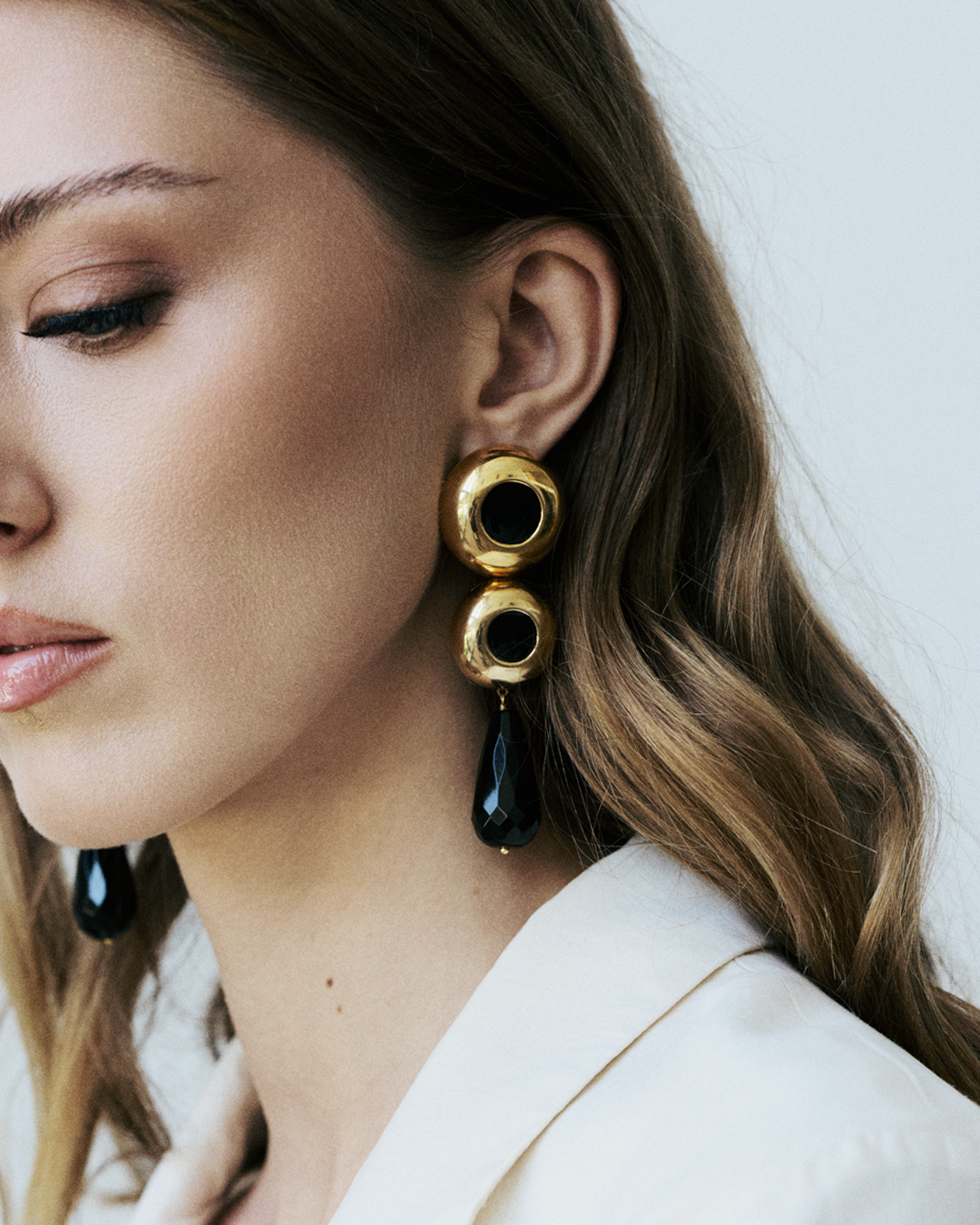 BRIGITTE · Orecchini bottone vintage bicolore e onice